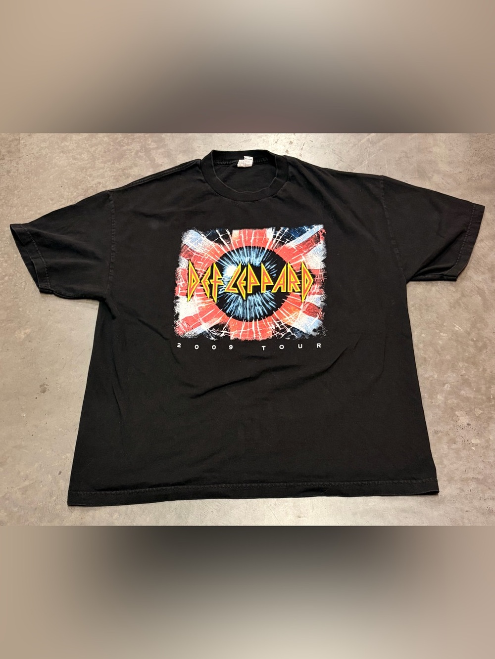 Alstyle Black Def Leppard 2009 Tour Graphic Tee with Red, Blue and Yellow Print